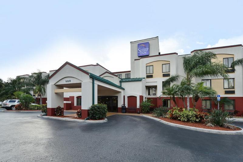 Sleep Inn & Suites Port Charlotte-Punta Gorda Exteriér fotografie